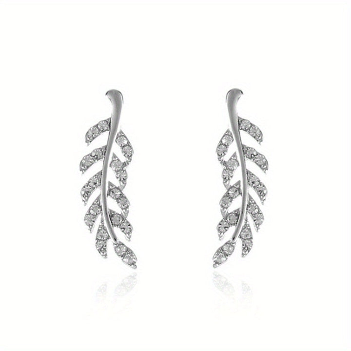 Hensleyra™ Elegant Leaf Earrings with Hollow Design and Gold Finish