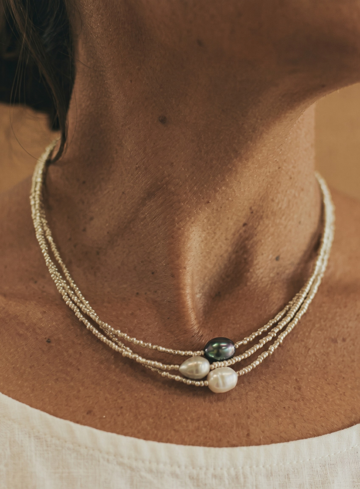 Quinira™ Harmony Pearl Necklace Set