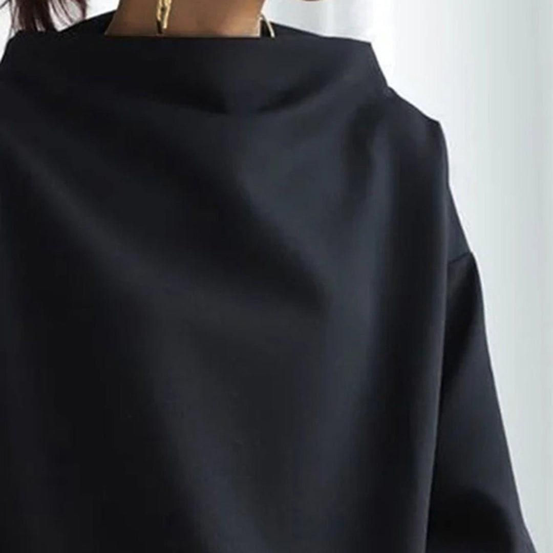 CLEA - TIMELESS KNITTED SWEATER